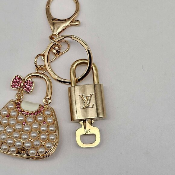 Authentic Louis Vuitton Lock & Key with unbranded Bagcharm, Keycharm, Keychain - Picture 6 of 7